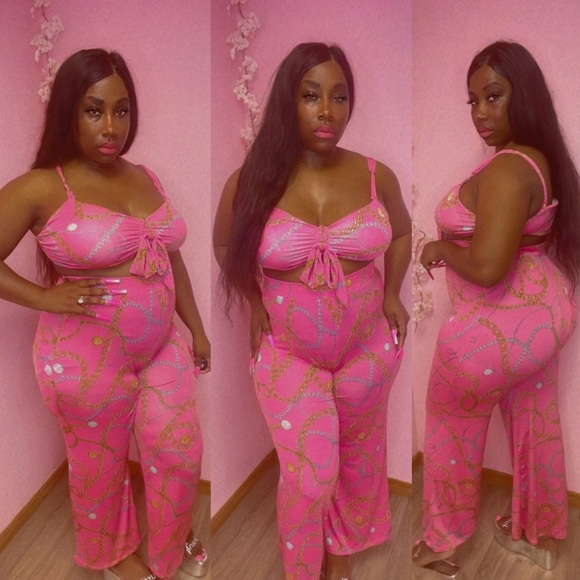 ⚜️ Plus Size Chain Print Crop Top and Wide Leg Pant Set - 2 Colors ⚜️ - Picture 2 of 9